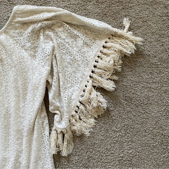 VaVa by Joy Han ~ Ivory Lace Shift Dress ~ Tassels ~ Western ~ Size M - Picture 3 of 5